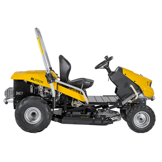 ROQUES ET LECOEUR
Débroussailleuse autoportée - Moteur Kawasaki 726 cc - 92 cm de coupe